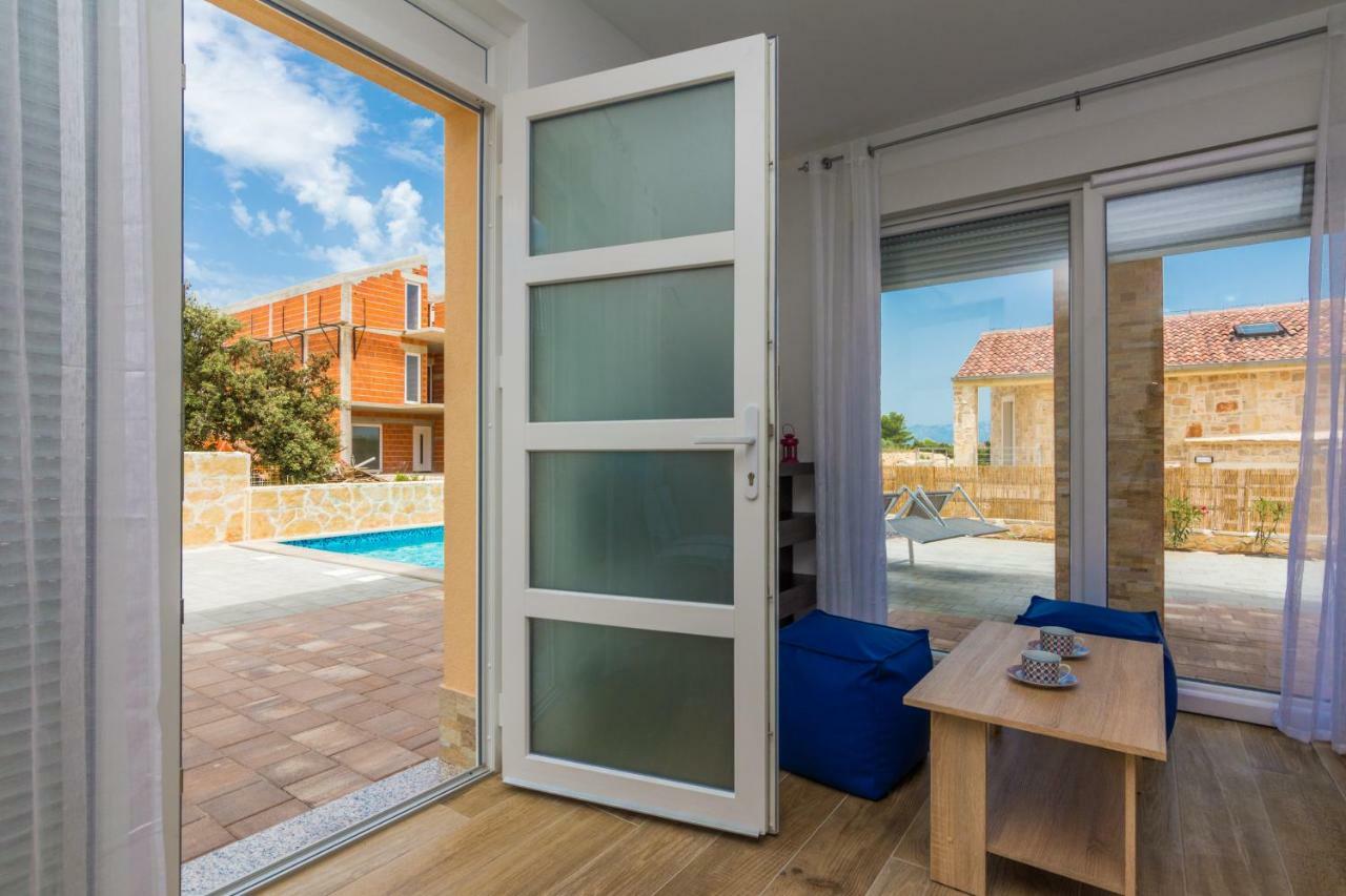 Fabulous House B With Outdoor Pool Apartment Zaton  Luaran gambar