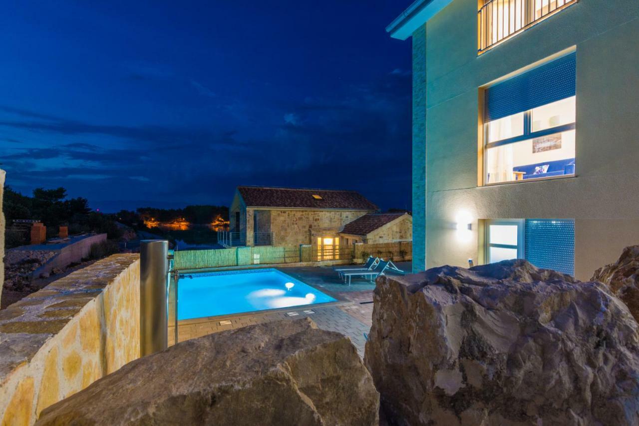 Fabulous House B With Outdoor Pool Apartment Zaton  Luaran gambar